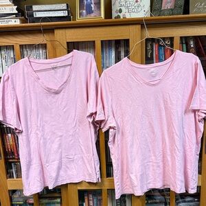 Kim Rogers Perfectly Soft L light pink v-neck 100% cotton short-sleeve Tee  EUC
